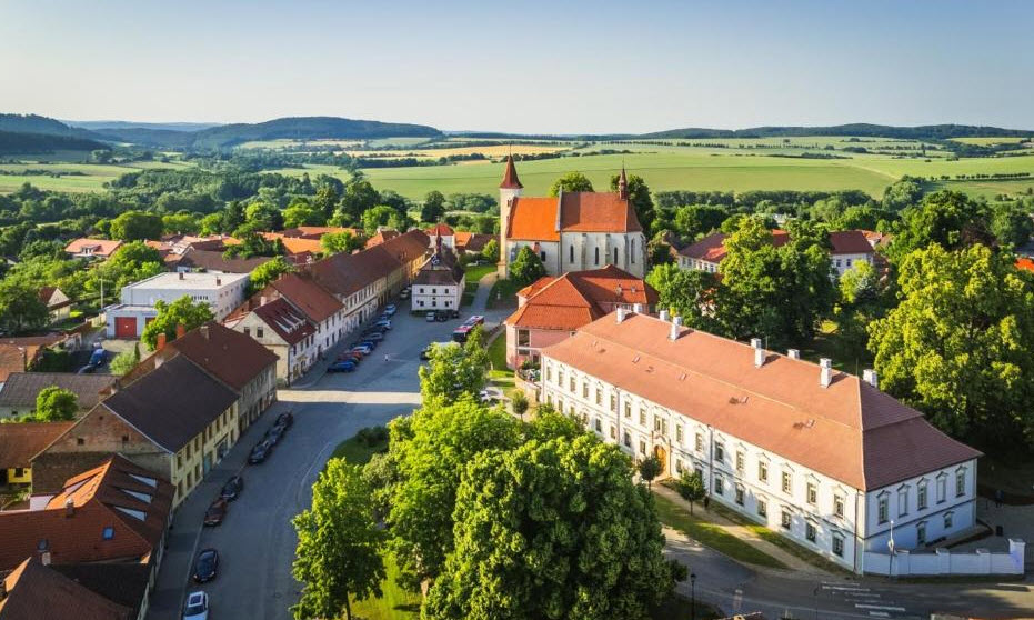Zámek Načeradec hotel | spa | bistro Polepšovna, Czech Republic (Czechia)